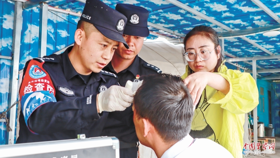 白学恒：帕米尔的雪山&ldquo;暖警&rdquo;