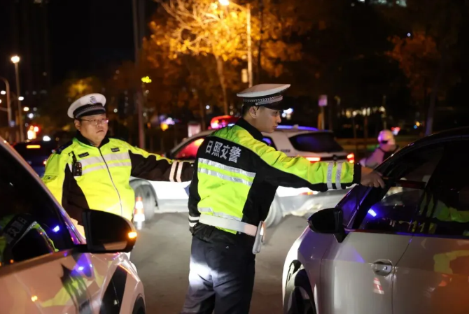 山东：构建立体化治理体系 整治交通违法行为 