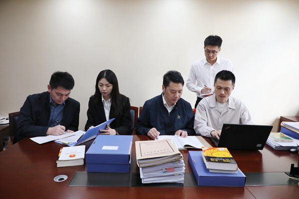 三堂会审丨违反廉洁纪律和挪用公款相关问题分析