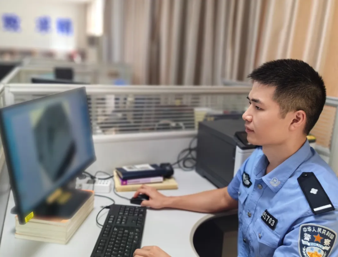 【钢城铁警】李强：从基层&ldquo;蜕变&rdquo;，让痕迹&ldquo;说话&rdquo; 