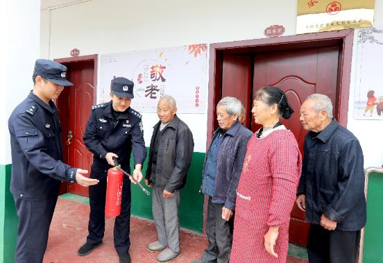 江西分宜：冬季守护 平安同行