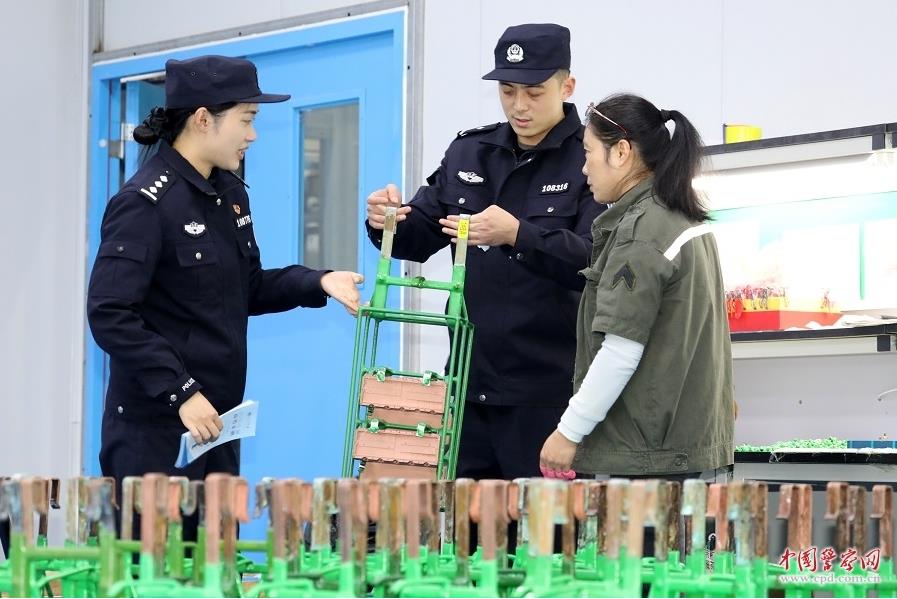 安全宣传进车间