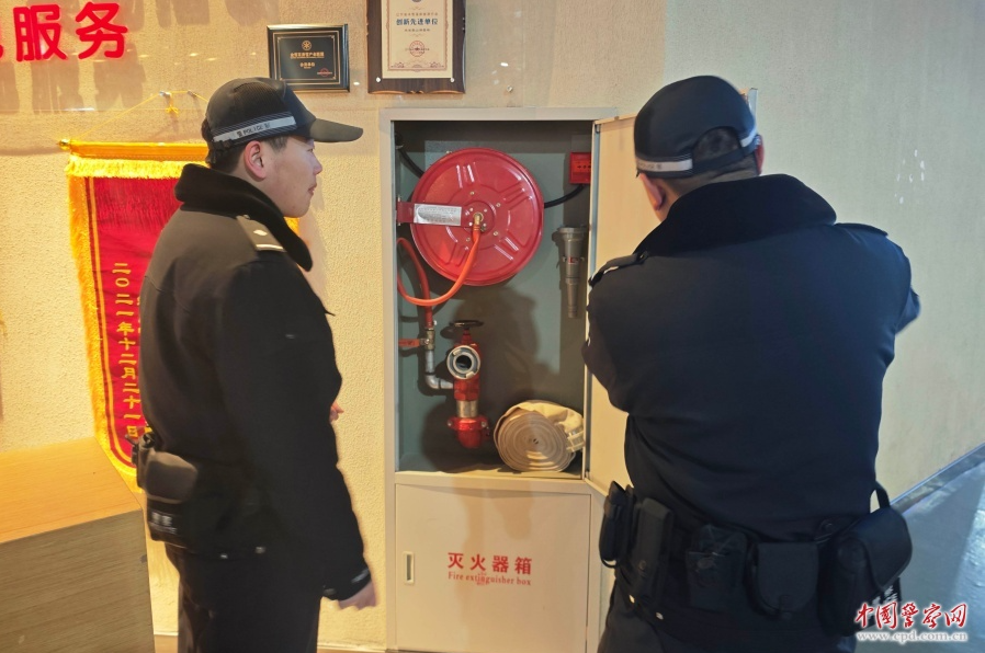 本溪县：守在雪场确保快速响应