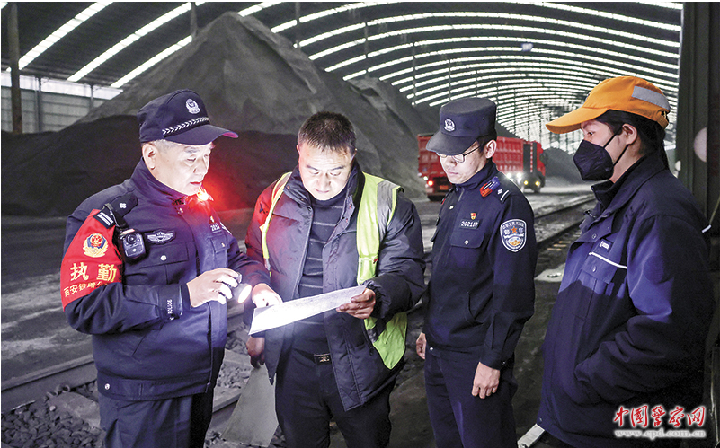 西安铁路公安局西安公安处彬州东站派出所民警走进辖区煤业公司