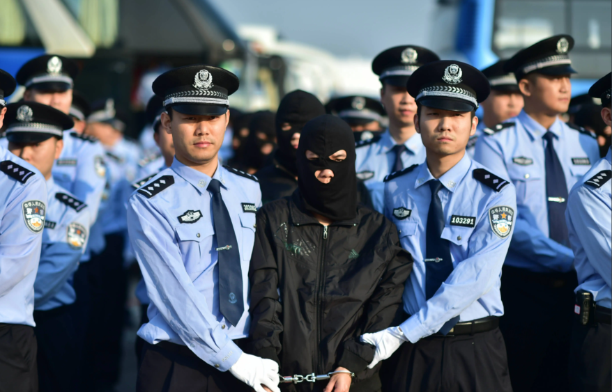 公安机关打掉金融领域&ldquo;黑灰产&rdquo;职业化犯罪团伙200余个