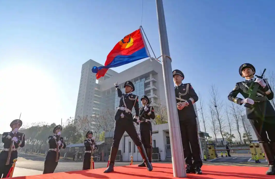 这一天，荣光属于你！这一程，温暖递给你！&mdash;&mdash;第六个中国人民警察节全景速写