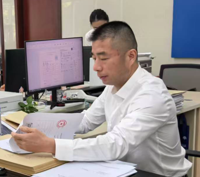 缪增辉 浙江省舟山市普陀区综治中心主任  海上平安建设的法治&ldquo;护航员&rdquo;