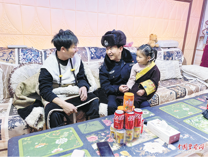 申德沁：雪域高原的忠诚卫士