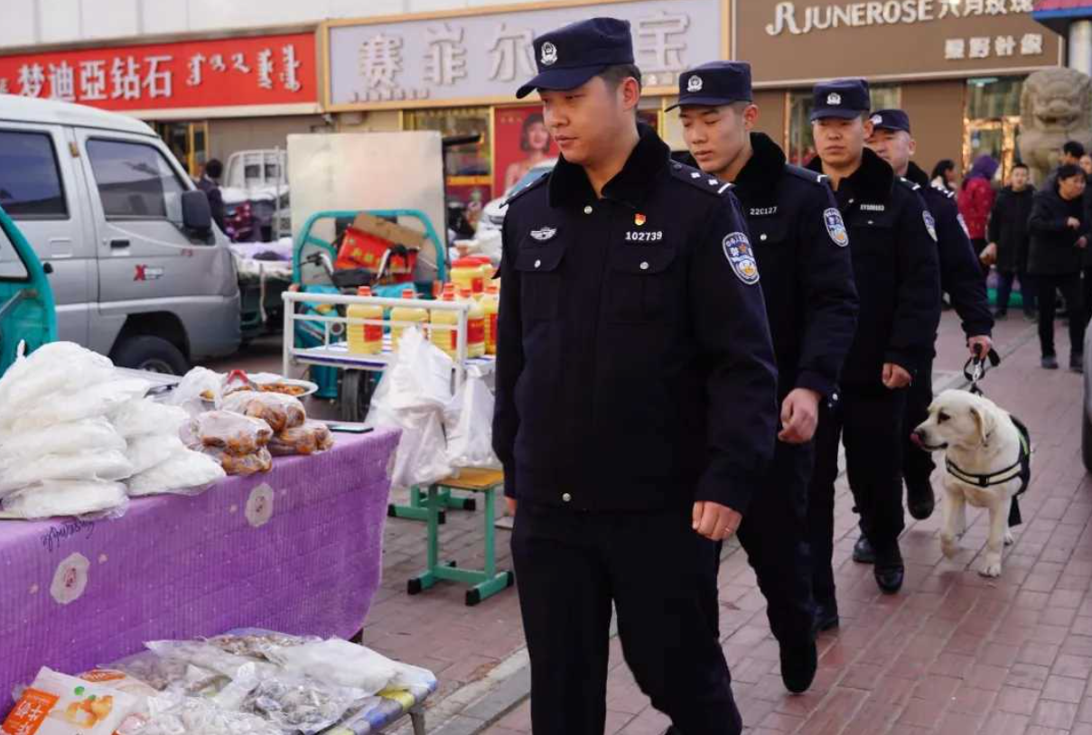 内蒙古自治区：平安让&ldquo;烟火气&rdquo;里的&ldquo;年味儿&rdquo;更浓