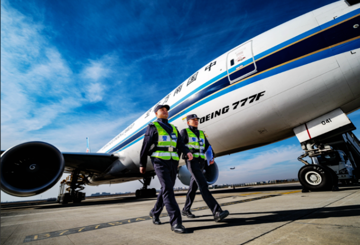 深入学习贯彻全国两会精神丨福建贵州首都机场公安机关传达学习贯彻习近平总书记重要讲话和全国两会精神