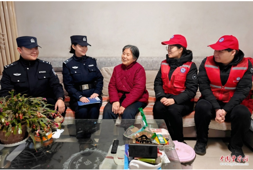 多元共治聚合力　智慧警务提效能