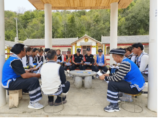 普洱组建12支矛盾纠纷化解队推动事了人和