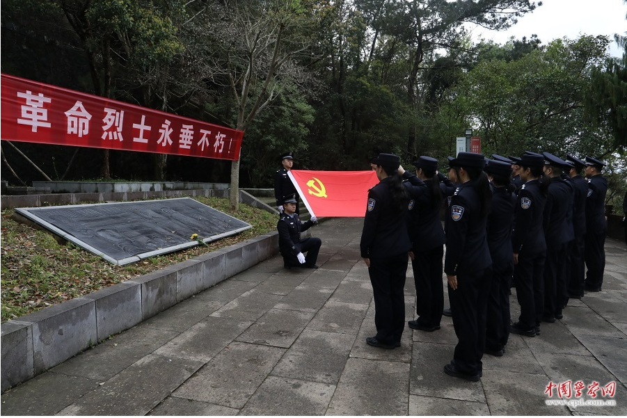 清明祭英烈，&ldquo;追思革命先辈 延续红色火种 厚植红色血脉&rdquo;