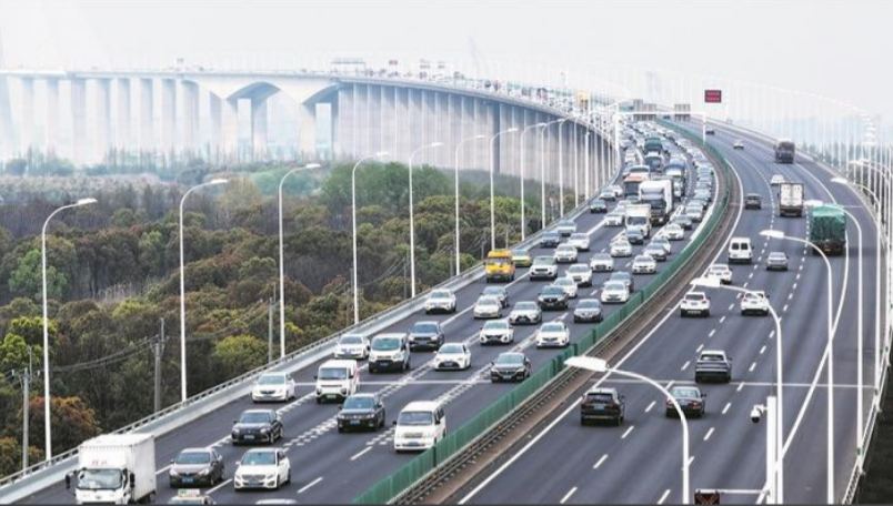 &ldquo;五一&rdquo;假期第四天全国道路交通总体平稳有序