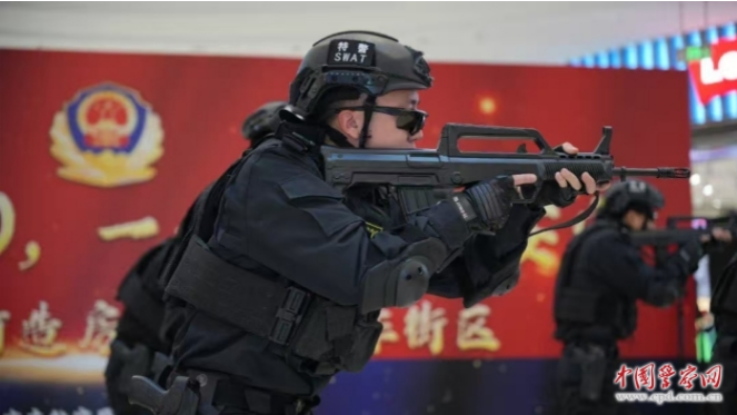 淬火青春铸警魂 热血担当护民安&mdash;&mdash;记全国优秀共青团员、北京市公安局房山分局特警敖翔