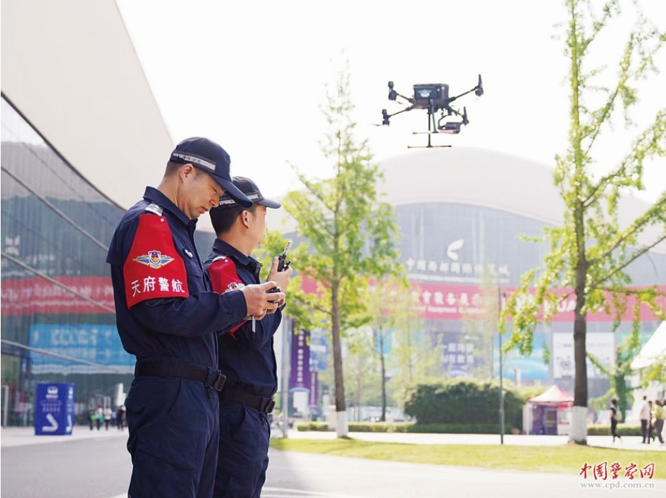 奋力推进公安工作现代化丨四川：低空警务&ldquo;飞&rdquo;出善治新高度