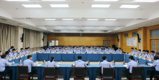 春夏启新序 青春正当时&mdash;&mdash;临沂市公安局交管支队举行青年民警座谈会